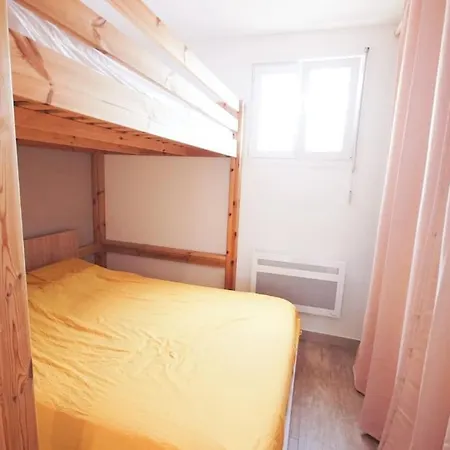 Apartment Rez De Jardin Avec Terrasse Acces Direct Plage, Clim Le Barcares
