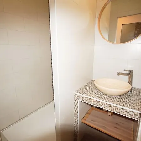 Rez De Jardin Avec Terrasse Acces Direct Plage, Clim * Le Barcarès