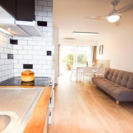 Rez De Jardin Avec Terrasse Acces Direct Plage, Clim * Le Barcarès