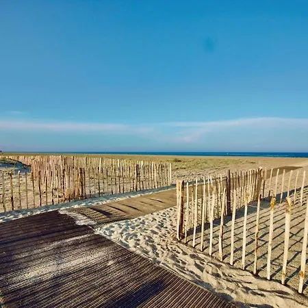 Rez De Jardin Avec Terrasse Acces Direct Plage, Clim *