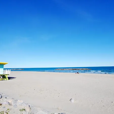 Rez De Jardin Avec Terrasse Acces Direct Plage, Clim Appartamento *